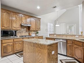4703  Enchanted Bay Boulevard , Arlington Texas 76016