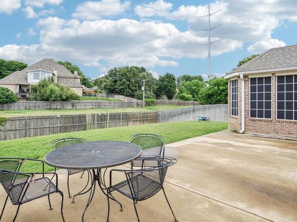 4703  Enchanted Bay Boulevard , Arlington Texas 76016