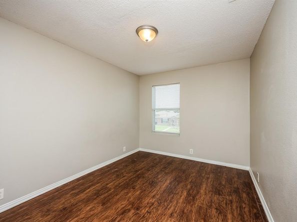 9628  Michelle Drive , Dallas Texas 75217