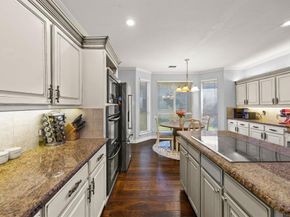 2115  Alto Avenue , Carrollton Texas 75007