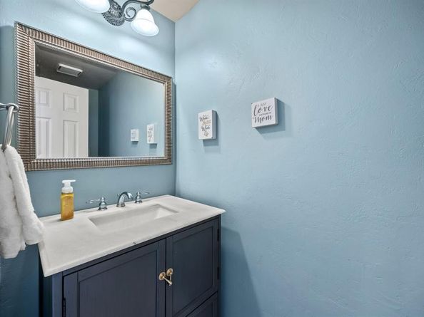 2115  Alto Avenue , Carrollton Texas 75007