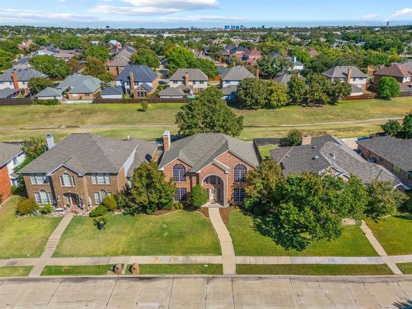 2115  Alto Avenue , Carrollton Texas 75007