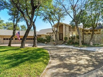 7909  Woodharbor Drive 