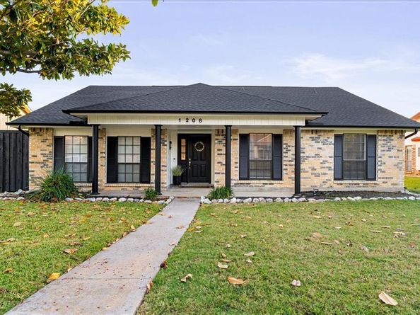1208  Kesser Drive , Plano Texas 75025
