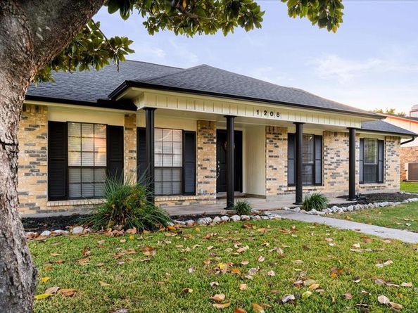 1208  Kesser Drive , Plano Texas 75025