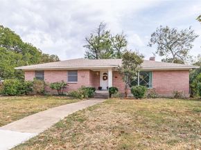 8060  Woodhue Road , Dallas Texas 75228