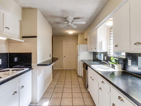 8060  Woodhue Road , Dallas Texas 75228