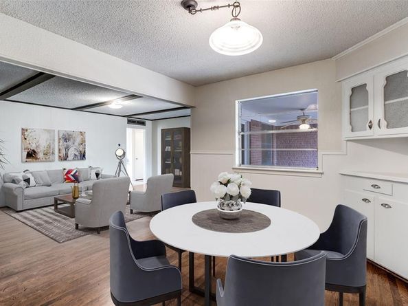 8060  Woodhue Road , Dallas Texas 75228