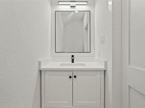 3704  Penelope Street , Dallas Texas 75210