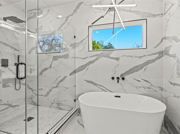 3704  Penelope Street , Dallas Texas 75210