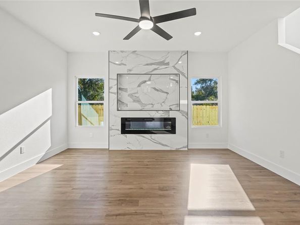 3704  Penelope Street , Dallas Texas 75210