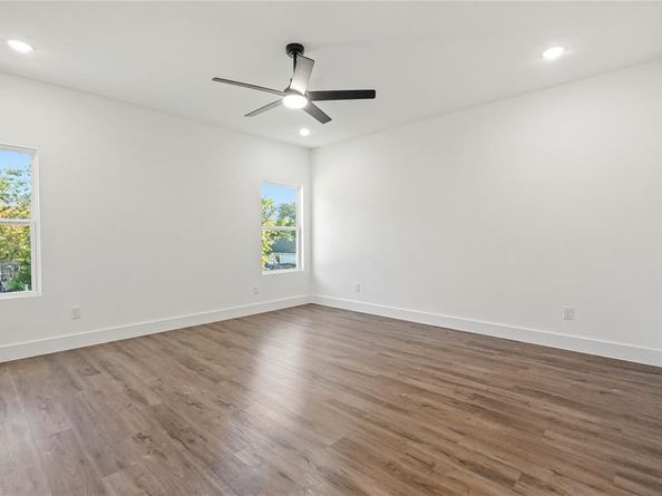 3704  Penelope Street , Dallas Texas 75210