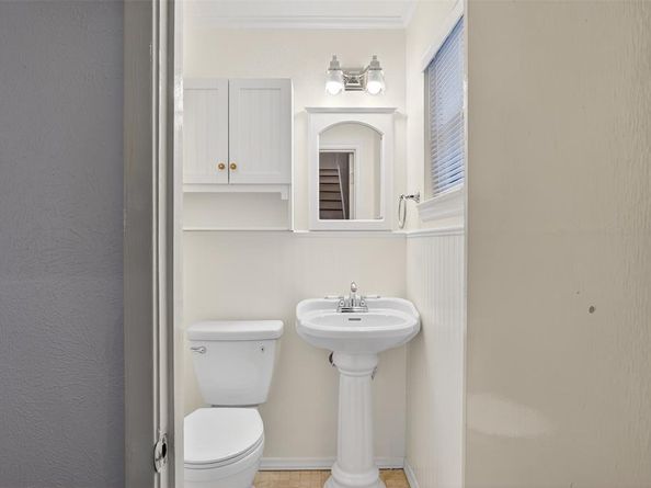 5014 N Hall Street , Dallas Texas 75235