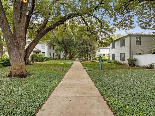 5014 N Hall Street , Dallas Texas 75235