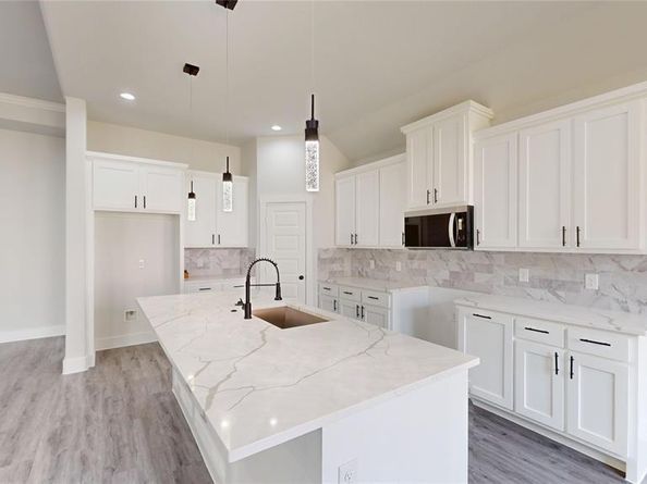 3105  Finley Street , Fort Worth Texas 76111