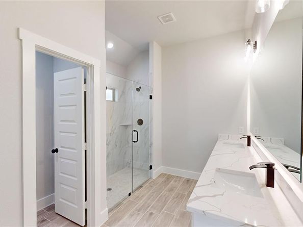 3105  Finley Street , Fort Worth Texas 76111