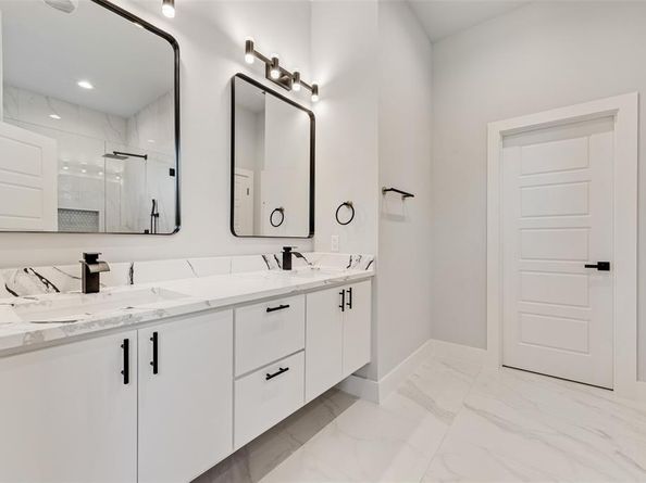 2515  Fatima Avenue , Dallas Texas 75241