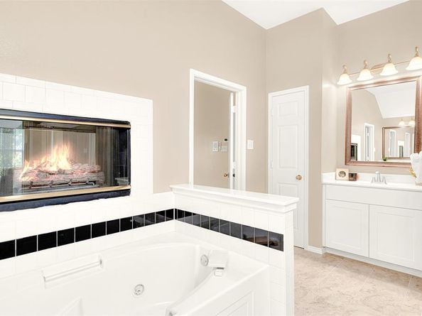 4518  Park Meadow Court , Garland Texas 75043