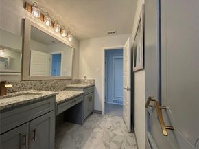 6927  Clearglen Drive , Dallas Texas 75232