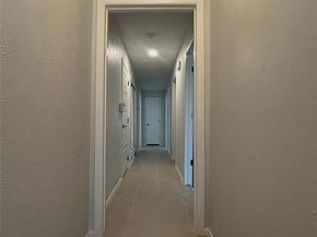 6927  Clearglen Drive , Dallas Texas 75232