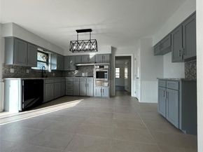 6927  Clearglen Drive , Dallas Texas 75232