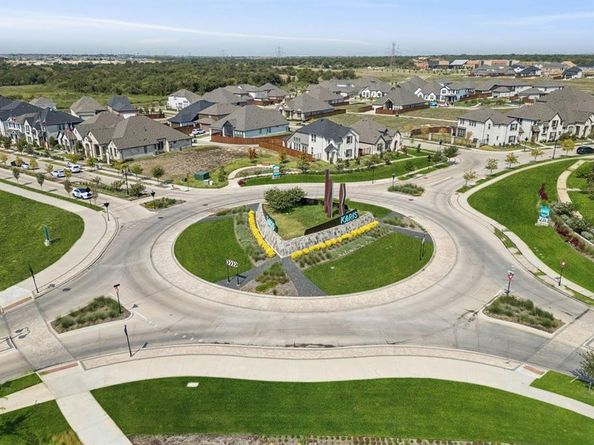 1000  Sunflower Street , Crowley Texas 76036