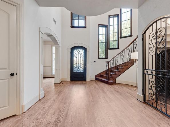 4747  Byron Circle , Irving Texas 75038