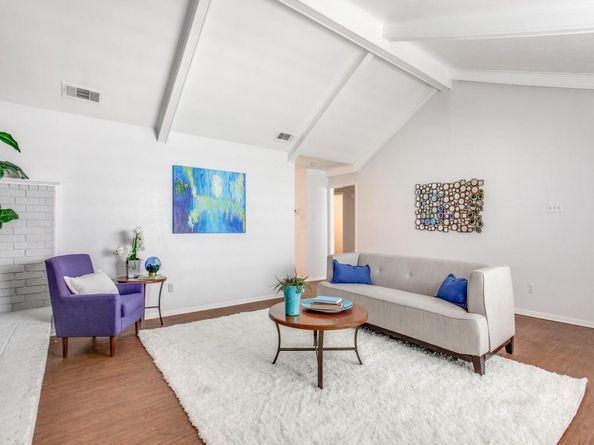 10438  Pagewood Drive , Dallas Texas 75230