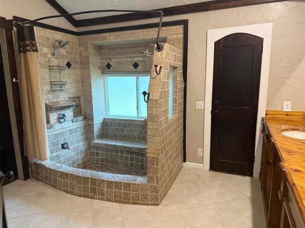 1006  Aspen Lane , Mansfield Texas 76063
