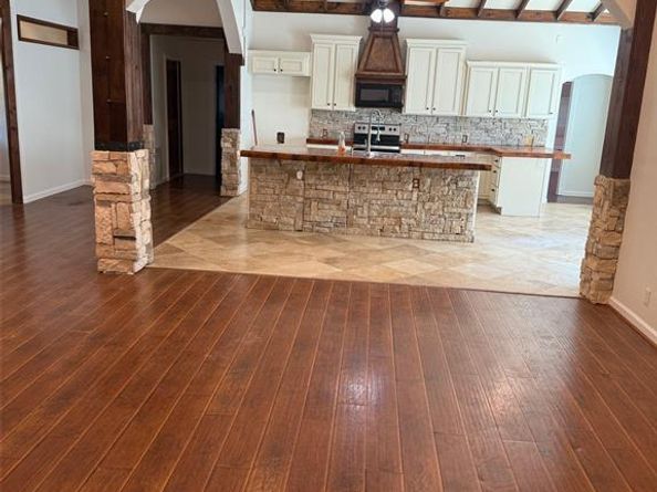 1006  Aspen Lane , Mansfield Texas 76063