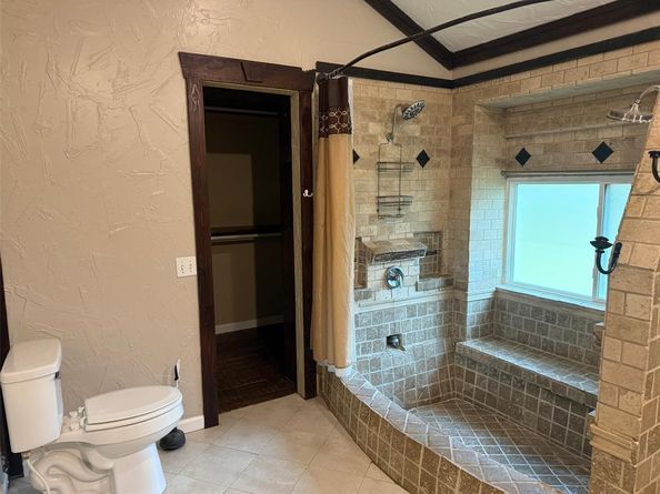 1006  Aspen Lane , Mansfield Texas 76063