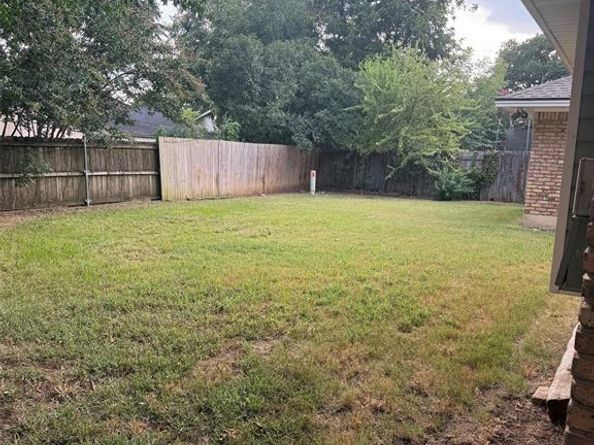 1006  Aspen Lane , Mansfield Texas 76063