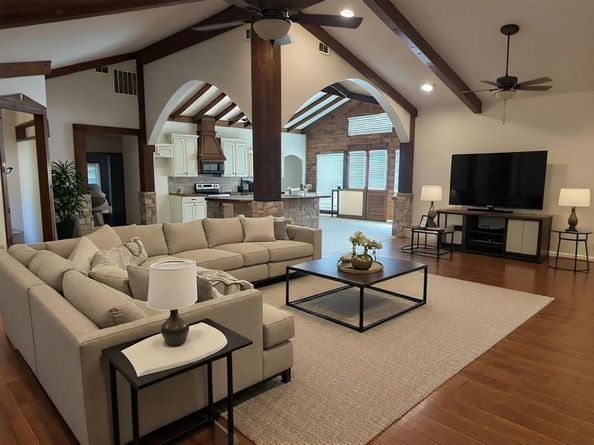 1006  Aspen Lane , Mansfield Texas 76063