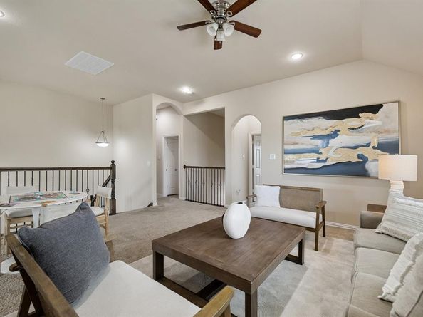 1001  Chickasaw Drive , Carrollton Texas 75010
