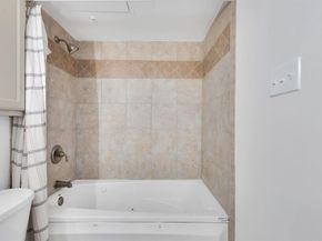 3206 S Fielder Road  209, Arlington Texas 76015