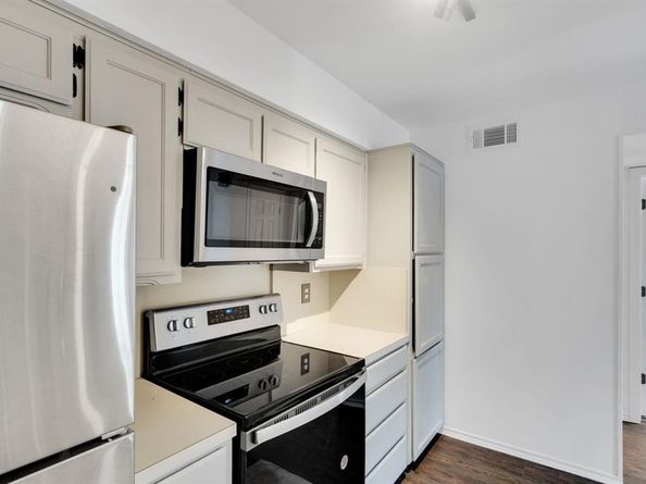 3206 S Fielder Road  209, Arlington Texas 76015