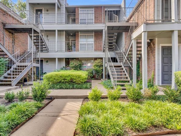 3206 S Fielder Road  209, Arlington Texas 76015