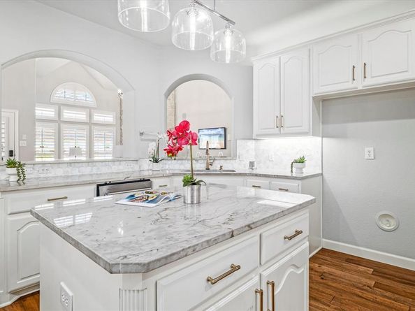 820  Twin Buttes Drive , Prosper Texas 75078