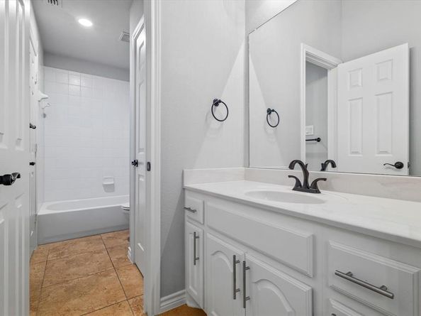 820  Twin Buttes Drive , Prosper Texas 75078
