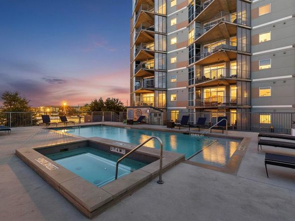 1001  Belleview Street  505, Dallas Texas 75215