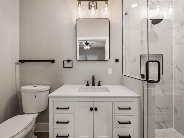 3329  Hemphill Street , Fort Worth Texas 76110