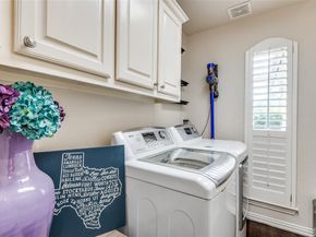 2804  Stonehurst Drive , Grapevine Texas 76051