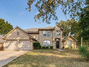 2804  Stonehurst Drive , Grapevine Texas 76051