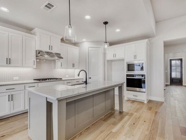 128  Enclave Drive , Lakewood Village Texas 75068