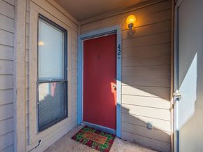 1608  Pecan Chase Circle  42, Arlington Texas 76012