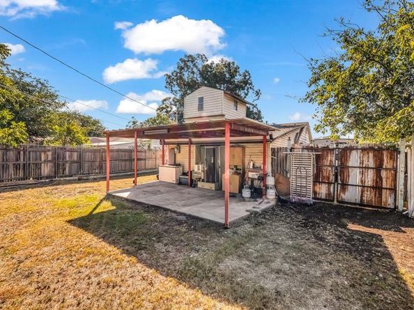 8814  Clifford Street , White Settlement Texas 76108