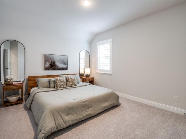 2265  Madison Street , Carrollton Texas 75010