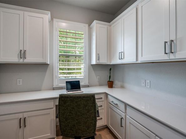 2265  Madison Street , Carrollton Texas 75010
