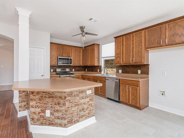 6913  Willow Crest Drive , McKinney Texas 75070