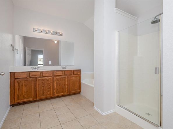 6913  Willow Crest Drive , McKinney Texas 75070